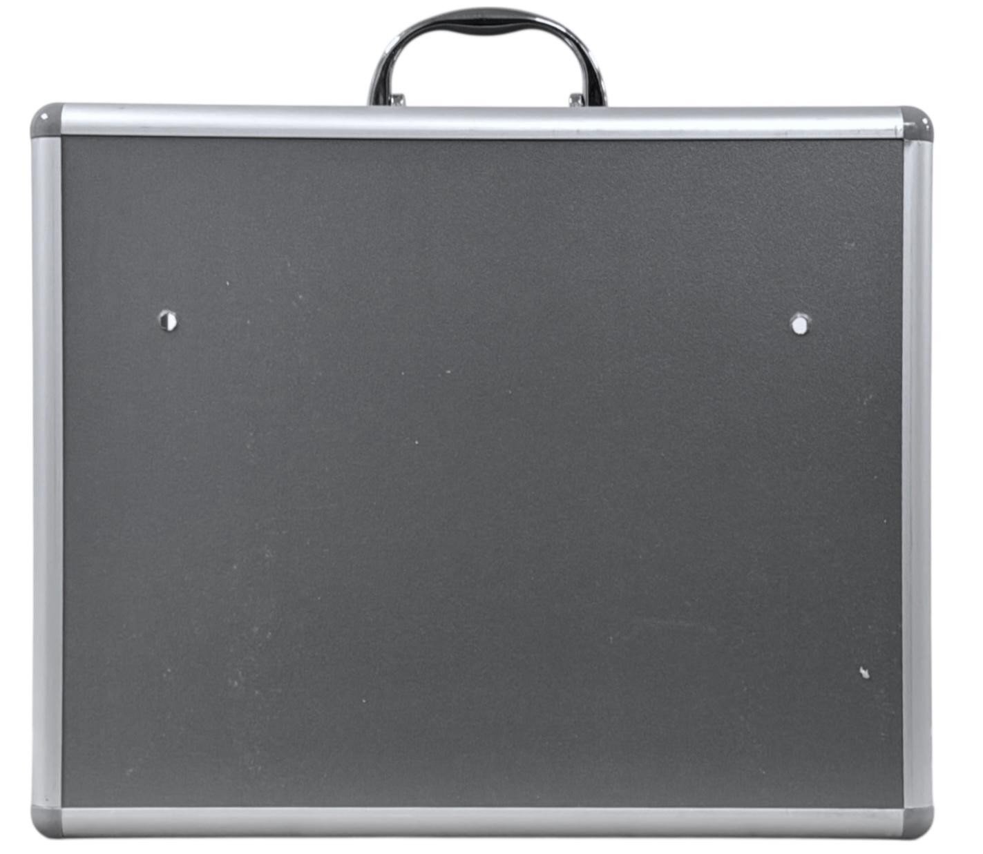 MEDICAL CABINET FIRST AID WALL MOUNTED MEDICINE BOX LOCKABLE WITH 2 KEYS NEW