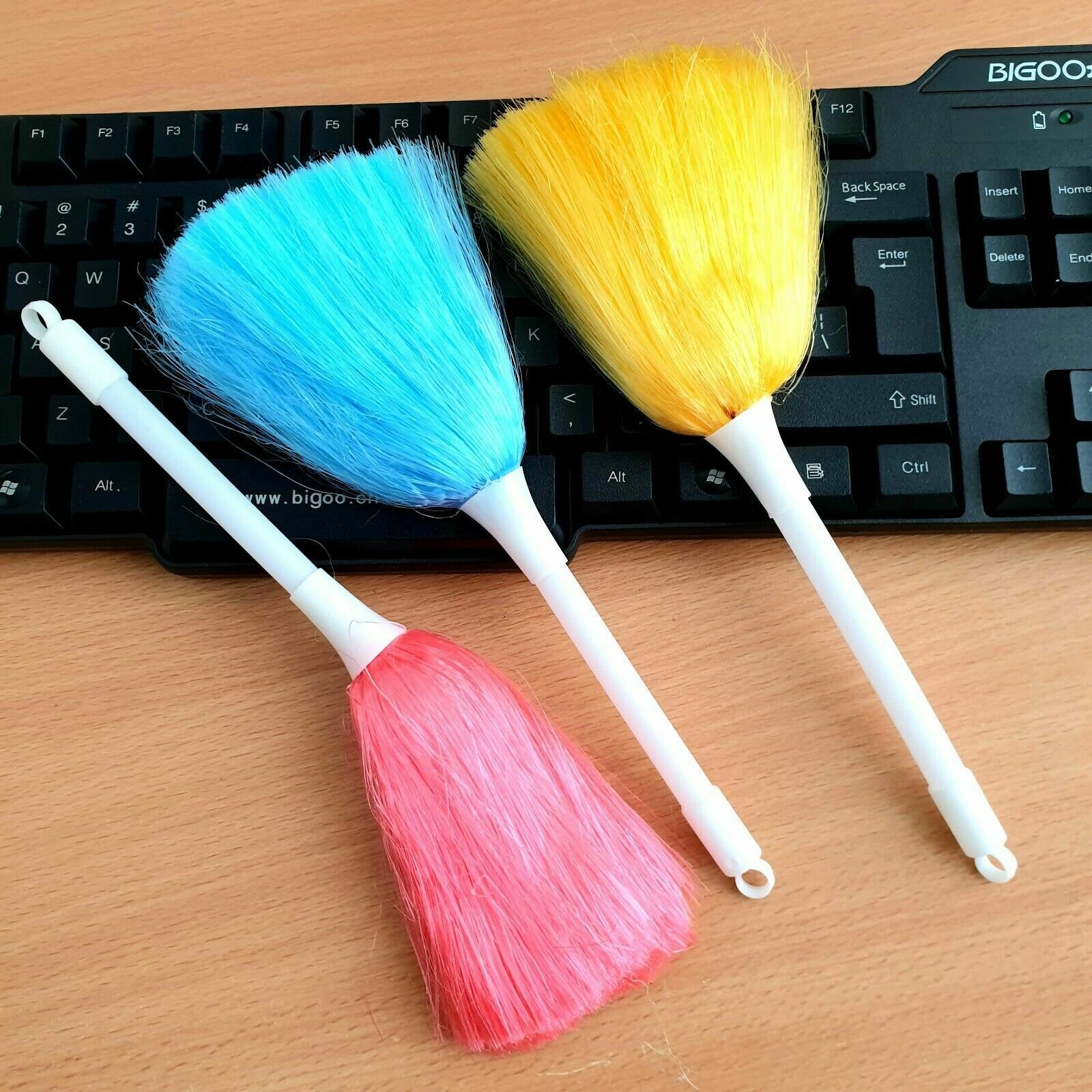 4x Mini Cleaning Duster Dust Magic Soft Cleaner Handle Feather Anti Static Small